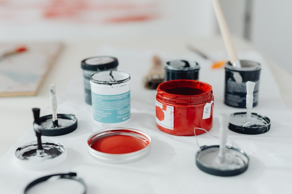 a guide to choosing the right paint