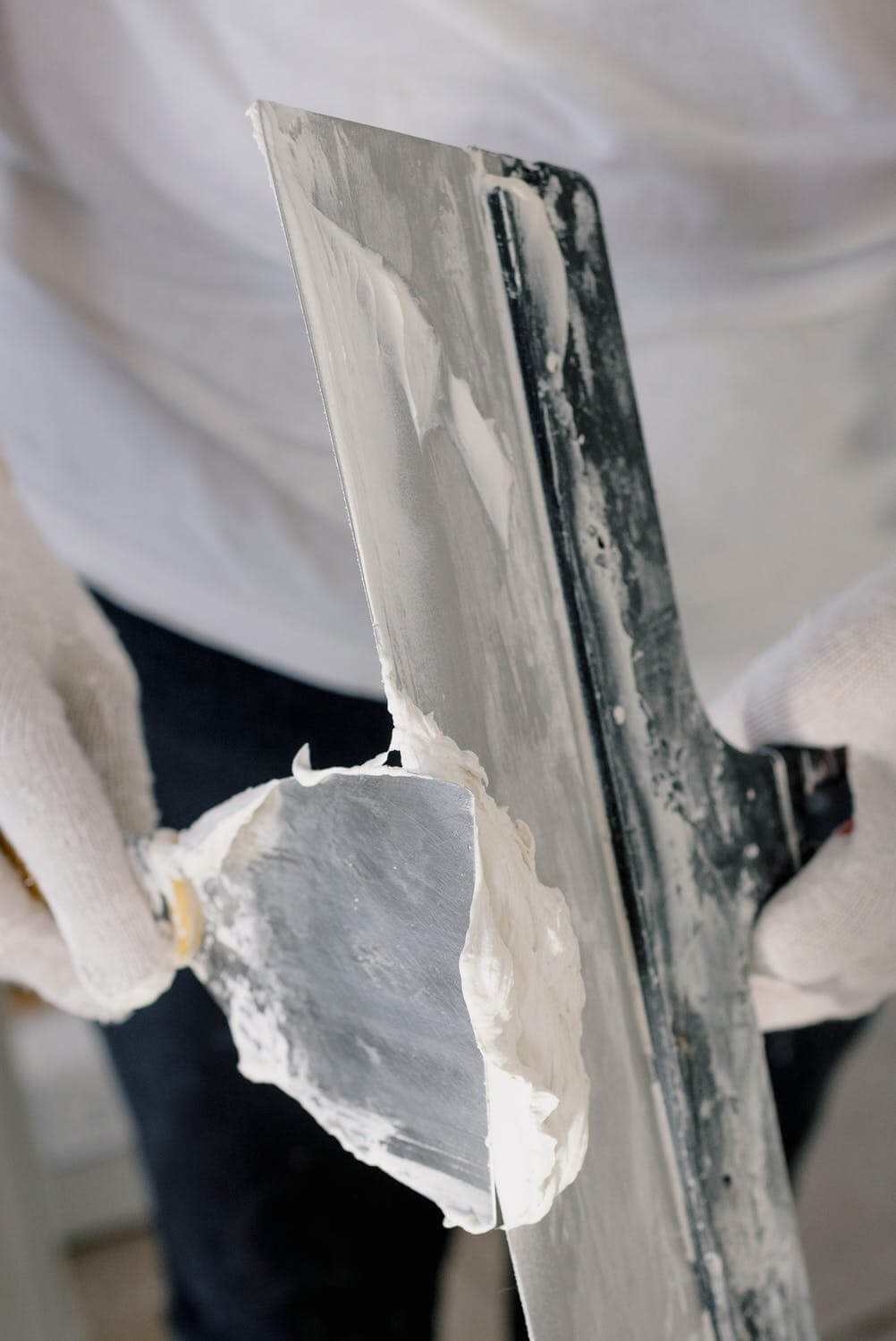 How to Paint Old Plaster Walls